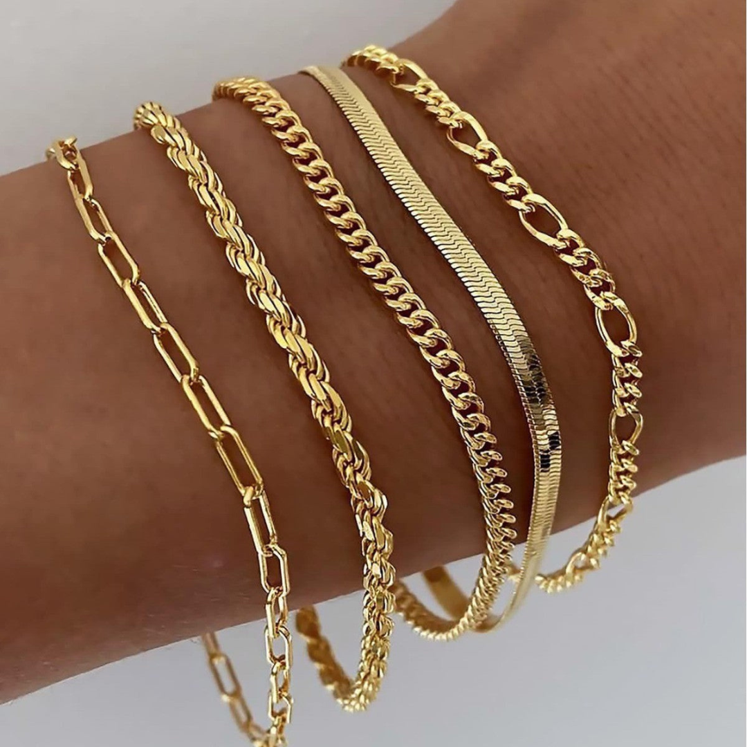 Dainty Gold Bracelet Set for Women, Elegant Timeless Stackable Jewelry Collection